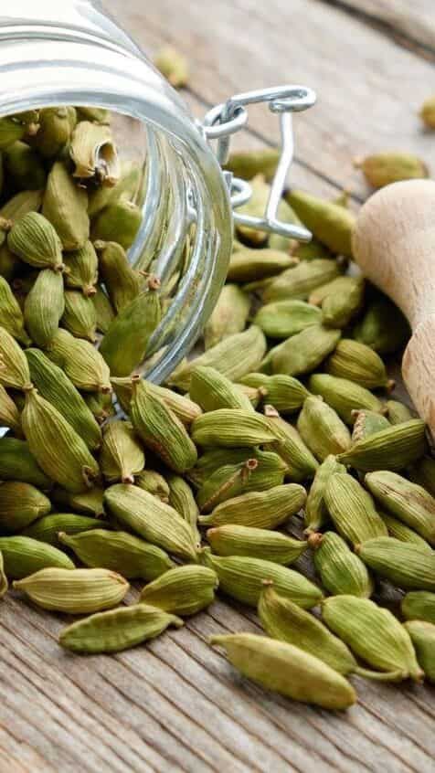 Fragrant Green Cardamom